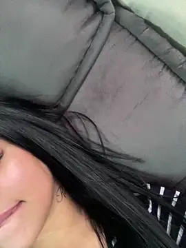 jujuarantes  2025 online show from November 2025 04:29:01 PM