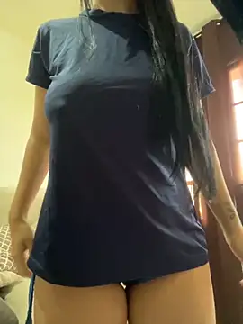 jujuarantes  2025 online show from November 2025 02:21:01 PM