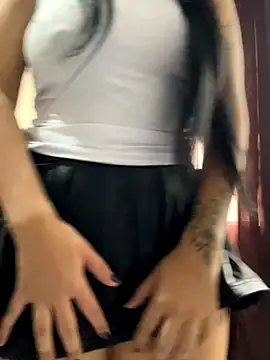 jujuarantes  2025 online show from December 2025 01:39:01 PM