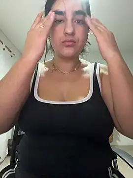 Snapshot of DAMSEL_30 chatting on February 2026 11:14:01 AM DAMSEL 30 online show from February 2026 11:14:01 AM