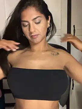 Snapshot of chicachocolate01 chatting on September 2025 11:17:02 PM chicachocolate01 online show from September 2025 11:17:02 PM