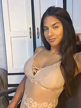 Snapshot of chicachocolate01 chatting on October 2025 07:34:02 PM chicachocolate01 online show from October 2025 07:34:02 PM