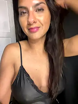 Snapshot of chicachocolate01 chatting on November 2025 04:39:02 AM chicachocolate01 online show from November 2025 04:39:02 AM