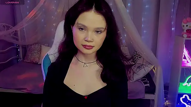 EmilyChaves online show from April 2026 09:24:01 AM