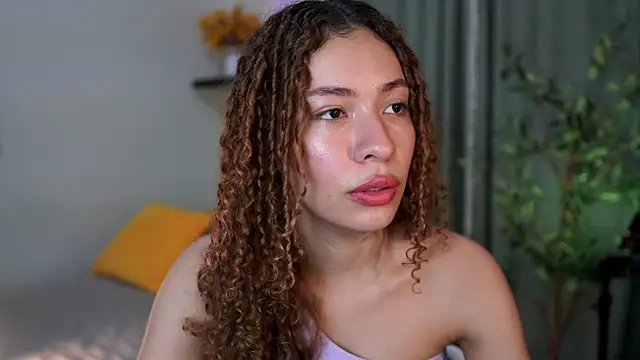 Snapshot of isabella-garcia- chatting on November 2025 11:04:02 PM isabella-garcia- online show from November 2025 11:04:02 PM