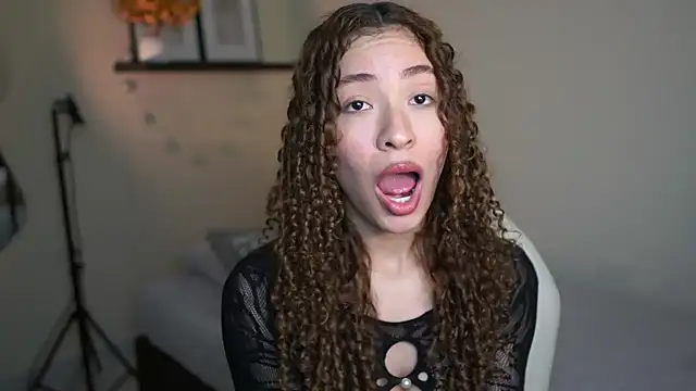 Snapshot of isabella-garcia- chatting on February 2026 01:03:02 AM isabella-garcia- online show from February 2026 01:03:02 AM