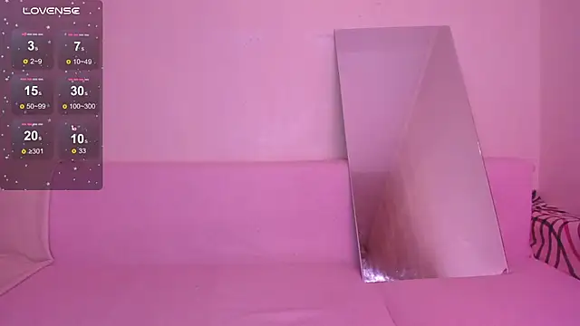 Lil Foxy9 online show from February 2026 01:16:01 PM