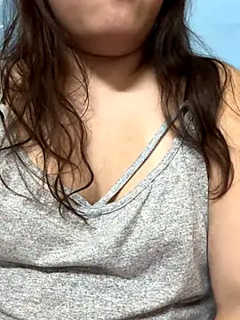 ariel 613 online show from September 2025 11:04:02 AM