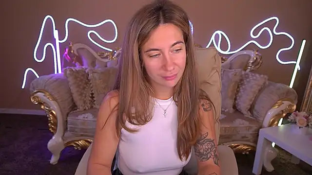 KateShanny online show from October 2025 06:12:01 AM