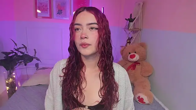 Camila Rivers online show from December 2025 04:18:02 AM