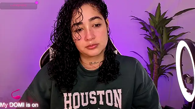 Snapshot of _kat_1995 chatting on October 2025 03:21:01 PM kat 1995 online show from October 2025 03:21:01 PM