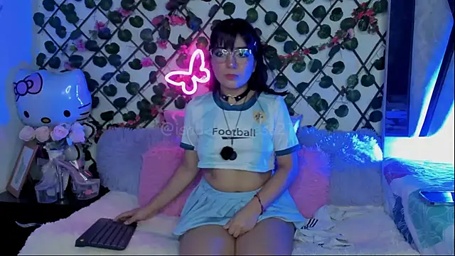 isabel jaames online show from May 2026 10:07:01 PM