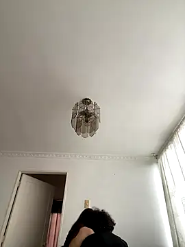 Snapshot of juliie_star chatting on September 2025 12:28:02 PM juliie star online show from September 2025 12:28:02 PM