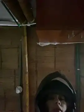 Snapshot of juliie_star chatting on October 2025 12:28:01 PM juliie star online show from October 2025 12:28:01 PM