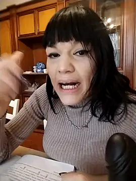 Snapshot of SarettaB90 chatting on January 2026 01:48:01 PM SarettaB90 online show from January 2026 01:48:01 PM