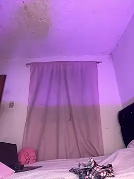 Im tinaa sr online show from September 2025 06:18:01 PM