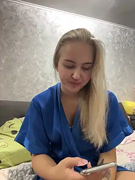 CandyVice online show from October 2025 04:29:02 PM