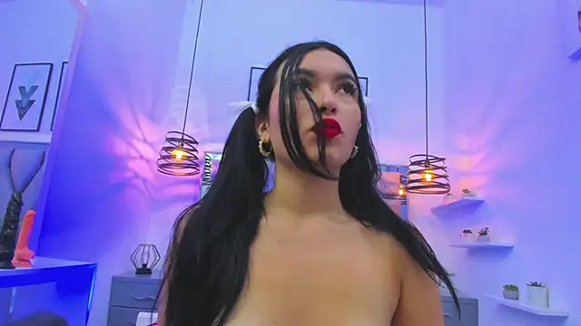 Ambar Cullen online show from September 2025 08:33:01 PM