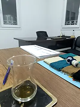 Snapshot of Yaman_33 chatting on November 2025 01:12:02 PM Yaman 33 online show from November 2025 01:12:02 PM