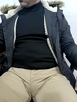 Snapshot of Yaman_33 chatting on February 2026 06:51:01 AM Yaman 33 online show from February 2026 06:51:01 AM