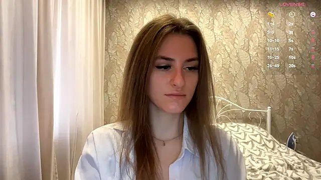 Snapshot of miainheat chatting on October 2025 09:06:02 AM miainheat online show from October 2025 09:06:02 AM