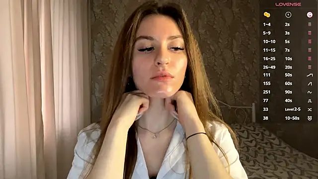 Snapshot of miainheat chatting on December 2025 09:07:01 AM miainheat online show from December 2025 09:07:01 AM