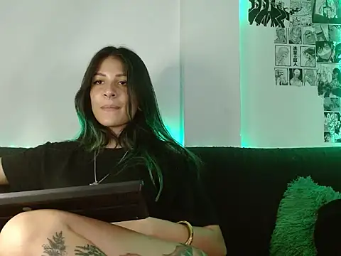 Chloe paytone online show from October 2025 01:15:02 AM