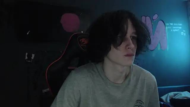 min1pekka online show from November 2025 01:18:01 AM