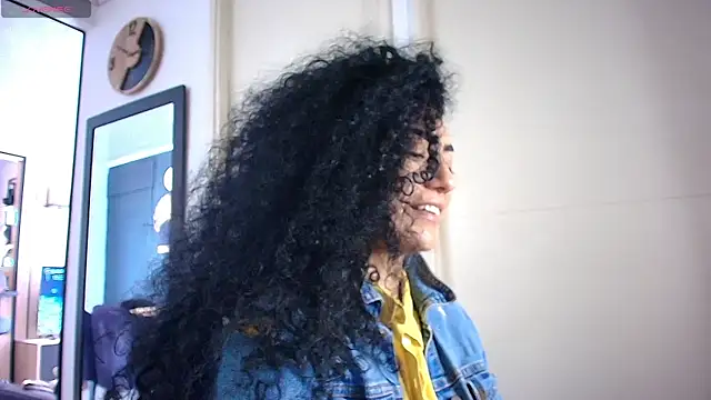 Koral369 online show from June 2026 07:07:01 PM