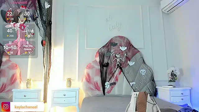 Snapshot of Kaylachannell chatting on October 2025 03:41:02 AM Kaylachannell online show from October 2025 03:41:02 AM