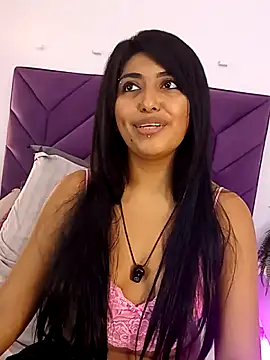 Snapshot of Kaylachannell chatting on March 2026 03:04:01 PM Kaylachannell online show from March 2026 03:04:01 PM