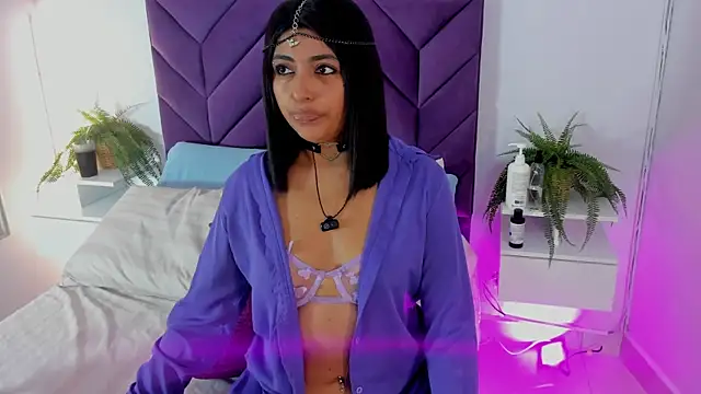 Snapshot of Kaylachannell chatting on March 2026 03:45:02 AM Kaylachannell online show from March 2026 03:45:02 AM