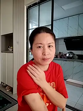 Snapshot of chengcheng12 chatting on October 2025 12:39:02 AM chengcheng12 online show from October 2025 12:39:02 AM