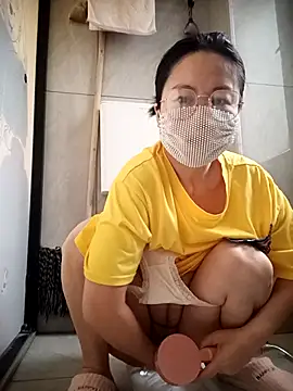 Snapshot of chengcheng12 chatting on October 2025 11:50:04 PM chengcheng12 online show from October 2025 11:50:04 PM