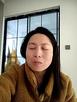 Snapshot of chengcheng12 chatting on November 2025 12:02:01 AM chengcheng12 online show from November 2025 12:02:01 AM