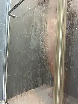 Snapshot of winds1069 chatting on November 2025 09:31:01 AM winds1069 online show from November 2025 09:31:01 AM