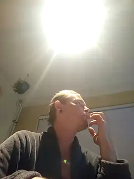 piercingpik online show from September 2025 09:29:02 PM