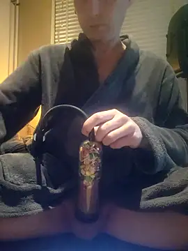 piercingpik online show from April 2026 10:34:02 PM