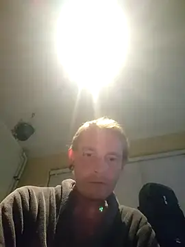 piercingpik online show from May 2026 10:07:01 PM