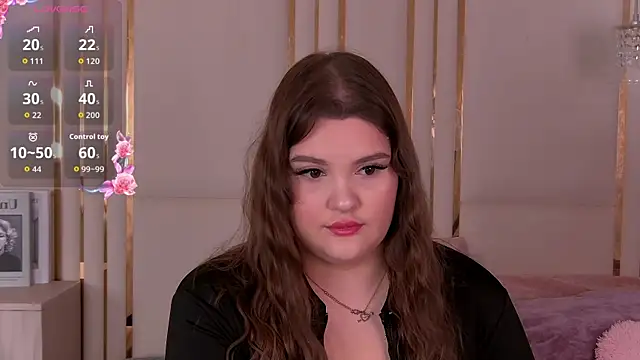 EmilyHyde online show from May 2026 08:39:02 PM