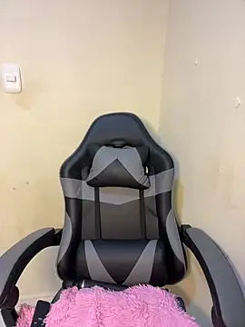 Snapshot of Vliacoooper2 chatting on September 2025 09:20:02 AM Vliacoooper2 online show from September 2025 09:20:02 AM