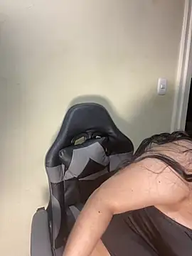 Snapshot of Vliacoooper2 chatting on January 2026 06:30:02 AM Vliacoooper2 online show from January 2026 06:30:02 AM