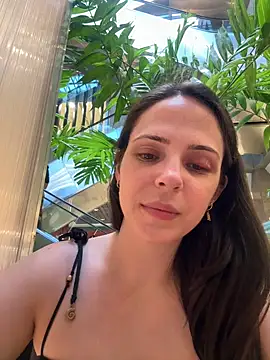 Snapshot of Lady_LauraRose chatting on December 2025 06:25:01 PM Lady LauraRose online show from December 2025 06:25:01 PM