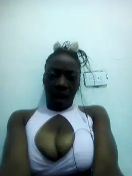 Aurora-Queen online show from October 2025 06:03:02 AM