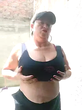 Miss-tetas online show from October 2025 05:22:02 PM