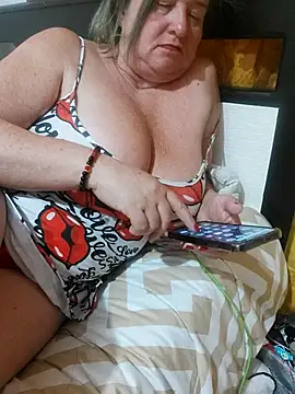 Snapshot of Miss-tetas chatting on November 2025 11:25:01 AM Miss-tetas online show from November 2025 11:25:01 AM