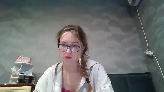 Snapshot of Jugira chatting on October 2025 11:49:01 PM Jugira online show from October 2025 11:49:01 PM