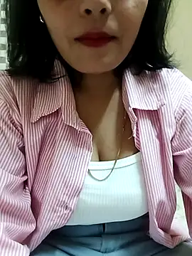 Pihu Chopra online show from May 2026 06:52:01 AM