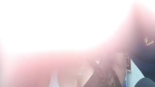 Snapshot of SassyWildCouple chatting on November 2025 04:11:02 PM SassyWildCouple online show from November 2025 04:11:02 PM