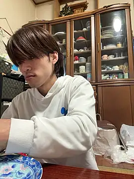 Snapshot of koushi_9213 chatting on November 2025 01:26:02 AM koushi 9213 online show from November 2025 01:26:02 AM